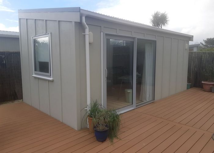  at 21 Rutherford Drive, Waikanae Beach, Kapiti Coast, Wellington
