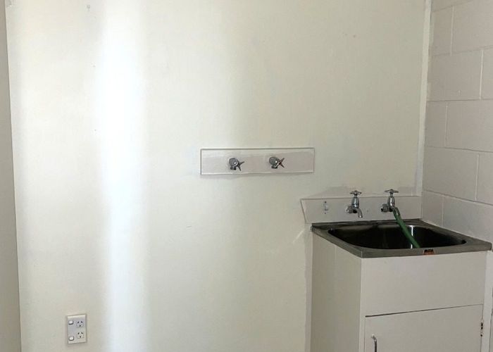  at 20A Nutsey Ave, Northcote, North Shore City, Auckland