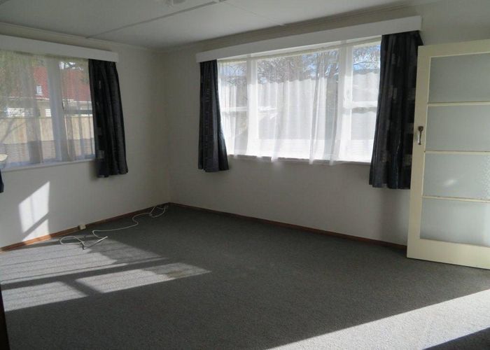  at 5 Dunns Street, Silverstream, Upper Hutt, Wellington