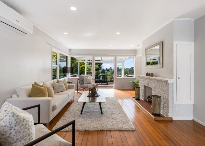  at 1/18 Limmer Place, Browns Bay, North Shore City, Auckland