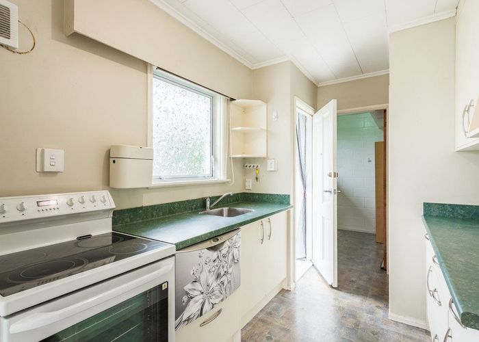  at 37A McParland, Ebdentown, Upper Hutt, Wellington