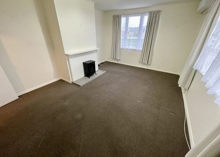 at 32 Naenae Road, Naenae, Lower Hutt, Wellington