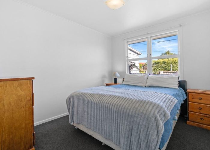  at 1/24 Greenhaven Avenue, Opaheke, Papakura, Auckland