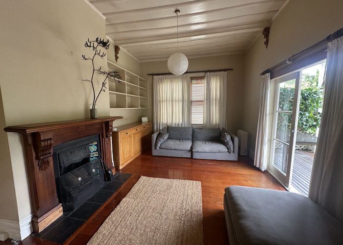  at 19 Alberon Street, Parnell, Auckland City, Auckland