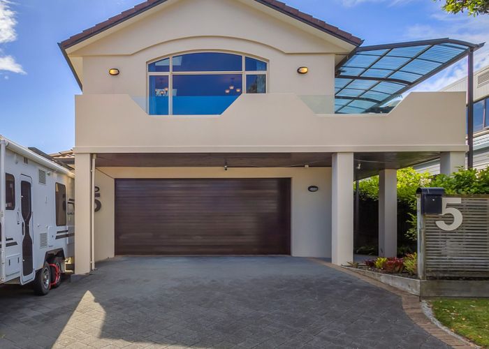  at 5 Yale Street, Mount Maunganui