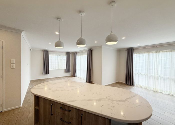  at 7B Marco Place, Highland Park, Manukau City, Auckland