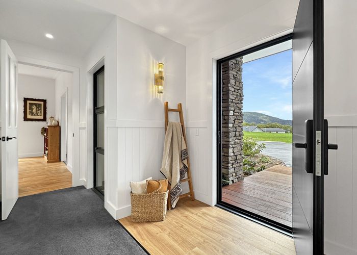  at 8 Broadleaf Way, Kinloch, Taupo, Waikato