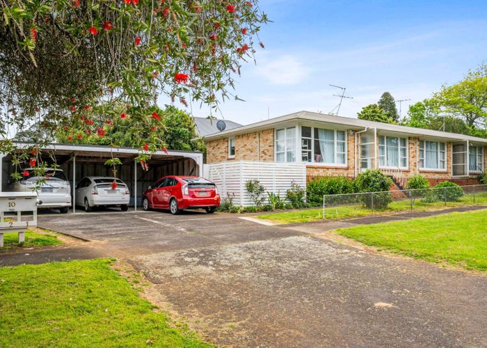  at 2/10 Mears Place, Epsom, Auckland