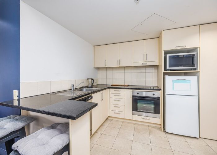  at L8/9 Byron Avenue, Takapuna, North Shore City, Auckland