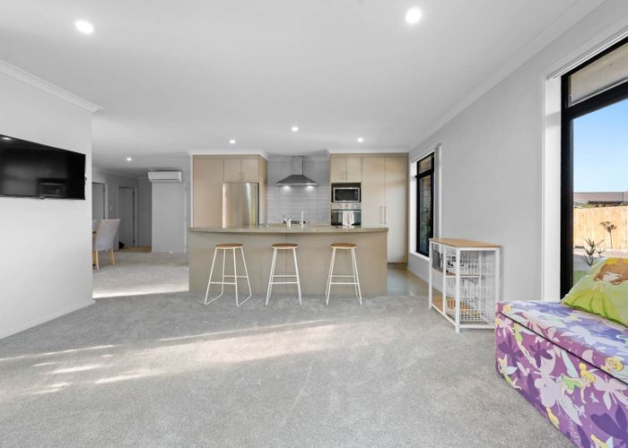  at 51 Sunningdale Street, Wattle Downs, Manukau City, Auckland
