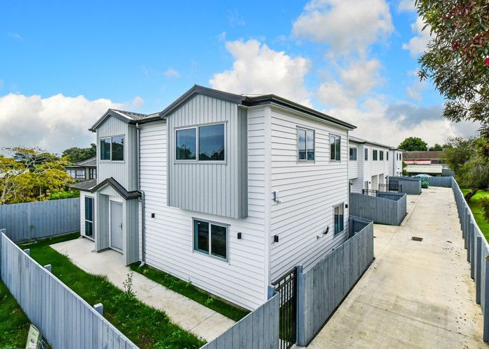  at 2/6 Beihlers Road, Manurewa, Manukau City, Auckland