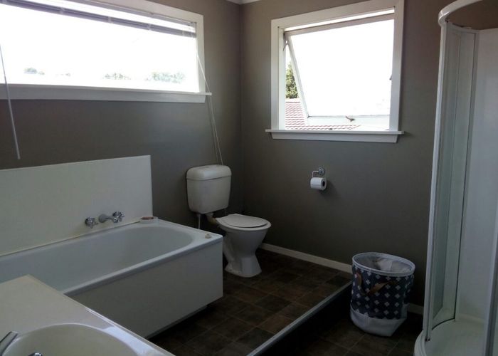  at 23 Guinness Crescent, Ilam, Christchurch City, Canterbury