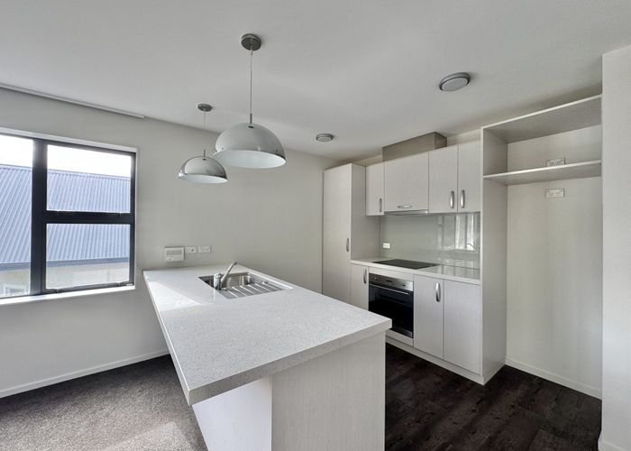  at 8/118 Bealey Avenue, City Centre, Christchurch City, Canterbury