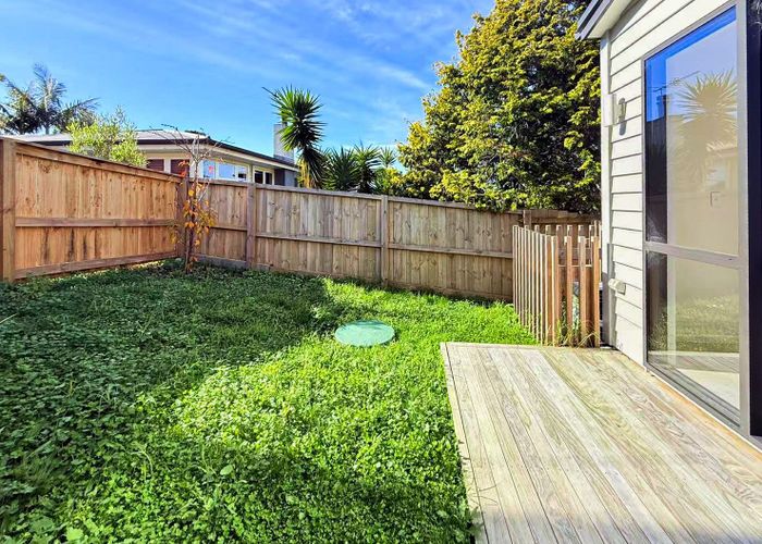  at 16F Sheridan drive, New Lynn, Waitakere City, Auckland