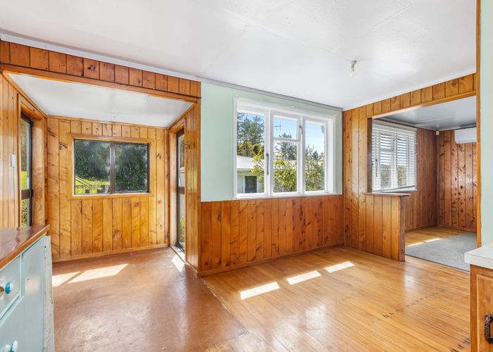  at 52 Coronation Street, Te Hana, Wellsford