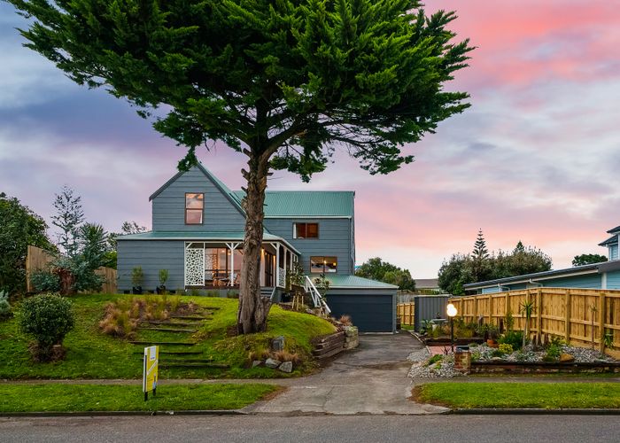  at 189 Tutere Street, Waikanae Beach, Waikanae