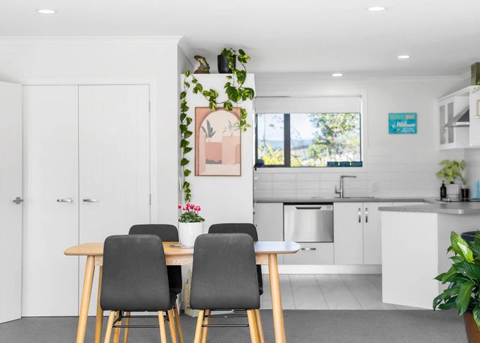  at 9/4 Greystone Place (Waterview Estate), Omokoroa, Western Bay Of Plenty, Bay Of Plenty