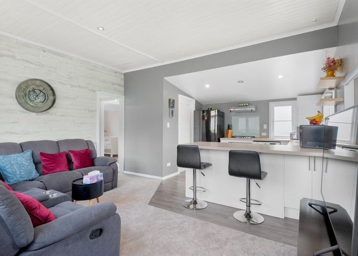  at 9 Ballance Street, Caversham, Dunedin
