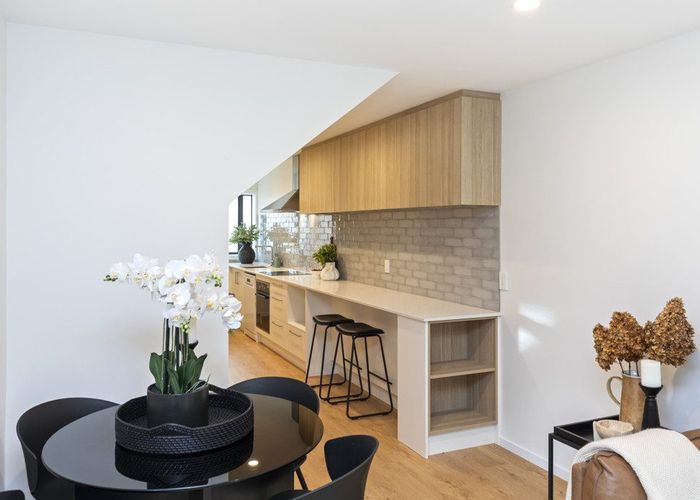  at 2/15 Ayr Street, Riccarton, Christchurch City, Canterbury