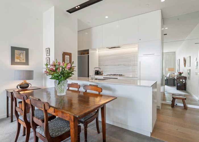  at 202/12 St Marks Road, Remuera, Auckland City, Auckland