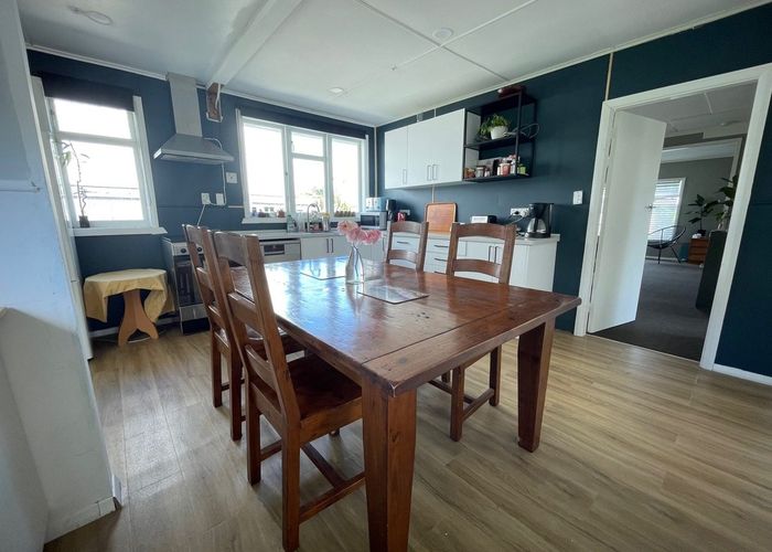  at 5 Titoki Road, Raumati Beach, Kapiti Coast, Wellington