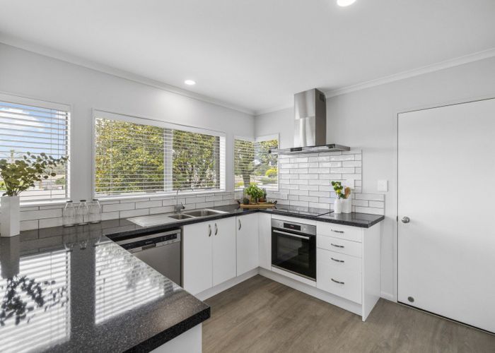  at 1 Brackenburn Drive, Ohauiti, Tauranga