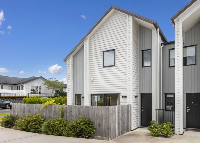  at 1 Papa Orchard Drive, Kumeu, Rodney, Auckland