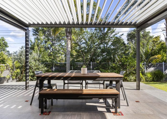  at 168 Cliff View Drive, Green Bay, Waitakere City, Auckland