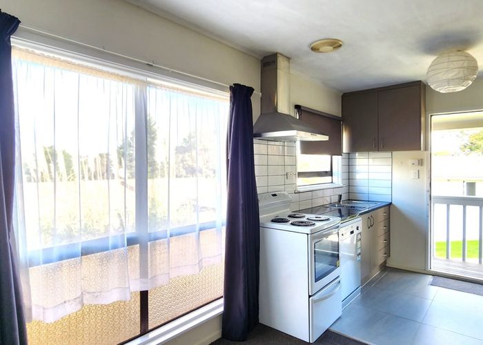  at 2/42 Kempthorne Crescent, Mission Bay, Auckland City, Auckland