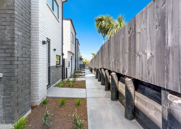  at 19 Drake Street, Howick, Manukau City, Auckland