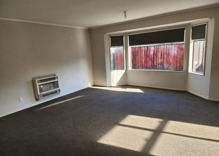  at 2/76 Cambridge Terrace, Waterloo, Lower Hutt, Wellington