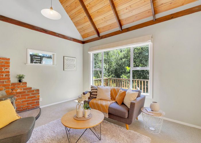 For sale 64 Cluny Road, Plimmerton, Porirua, Wellington homes.co.nz