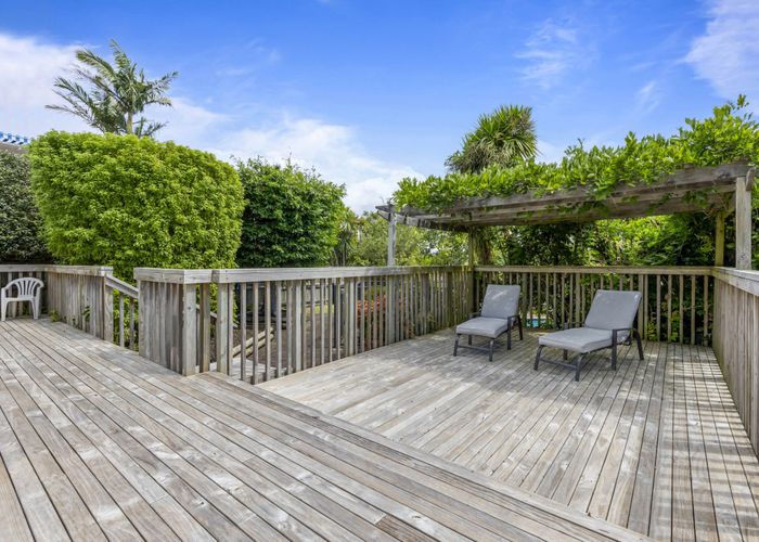  at 101 Matipo Road, Mairangi Bay, Auckland