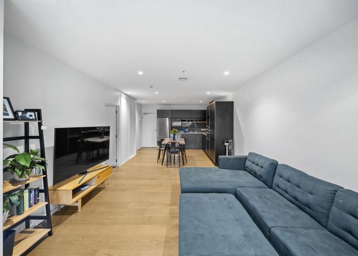 at 210/64 Victoria Street, Onehunga, Auckland City, Auckland