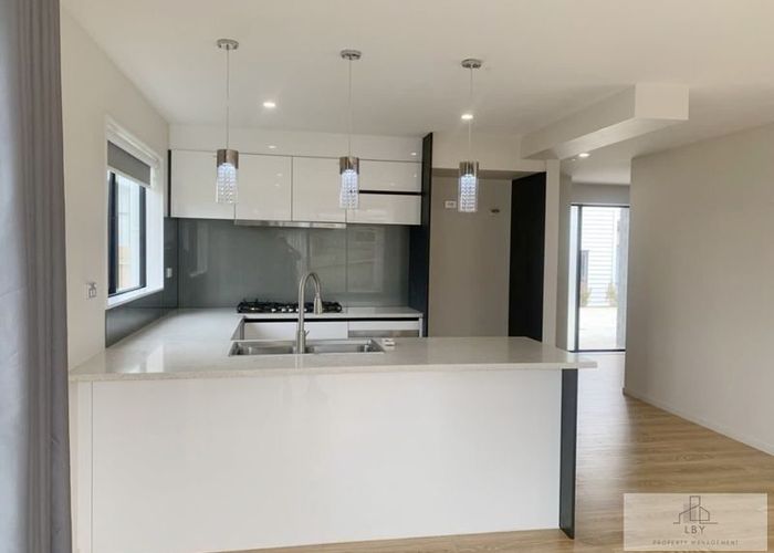  at 9/98 Cardiff Road, Pakuranga, Manukau City, Auckland