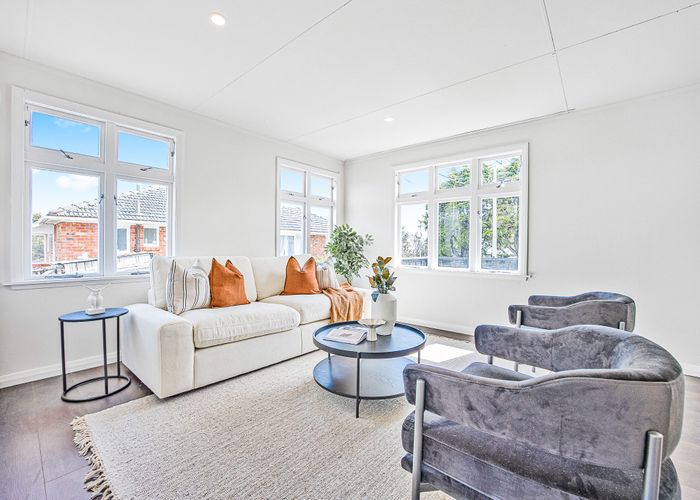  at 115 Sunnyside Road, Sunnyvale, Waitakere City, Auckland