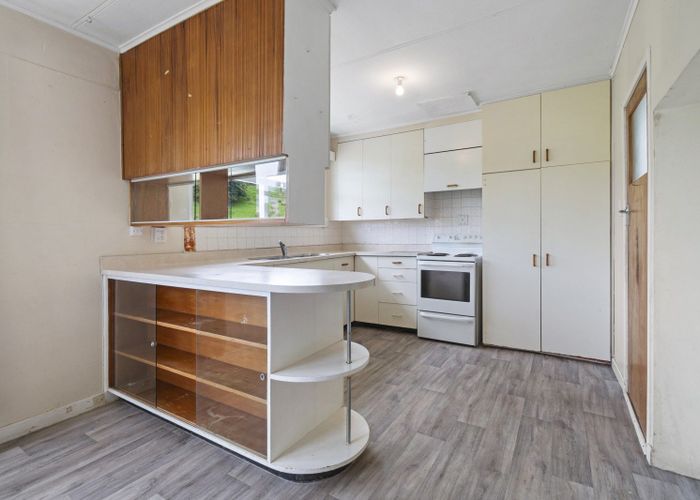  at 16 Gordon Terrace, Hunterville, Hunterville