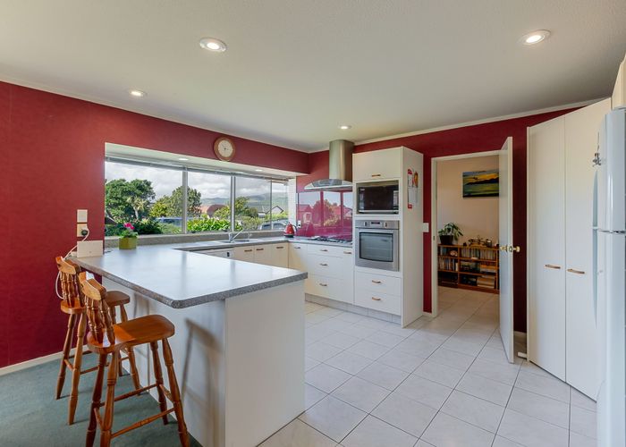  at 8 San Vito Place, Paraparaumu Beach, Kapiti Coast, Wellington