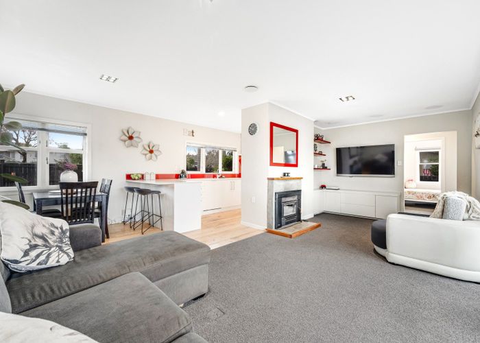  at 1/133 Moore Street, Howick, Manukau City, Auckland