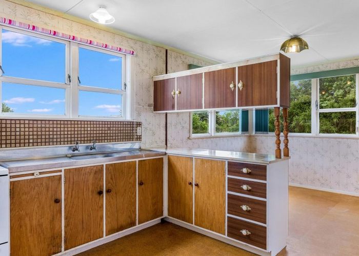  at 8 Marne Grove, Waitangirua, Porirua