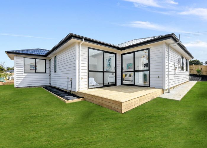  at 83 Muriwai Road, Waimauku, Waimauku