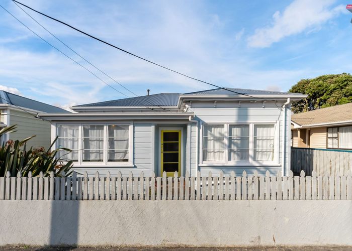  at 24 Tory Street, Petone, Lower Hutt
