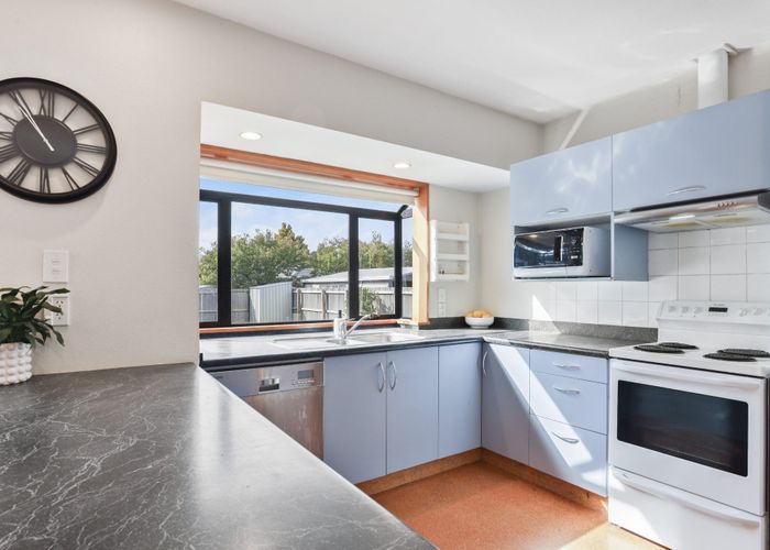  at 42 Breens Road, Bishopdale, Christchurch City, Canterbury