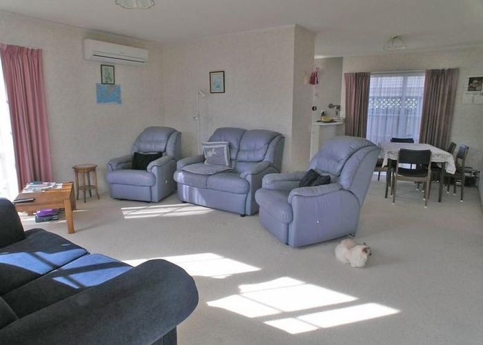  at 10/169 Whites Line East, Waiwhetu, Lower Hutt, Wellington