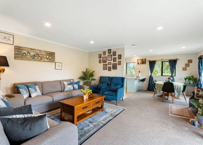  at 52 Wattle Farm Road, Wattle Downs, Manukau City, Auckland