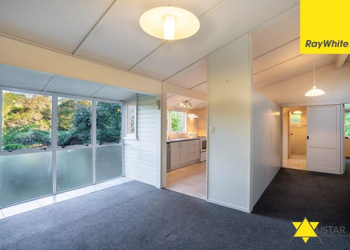  at 38 Daffodil Street, Titirangi, Waitakere City, Auckland