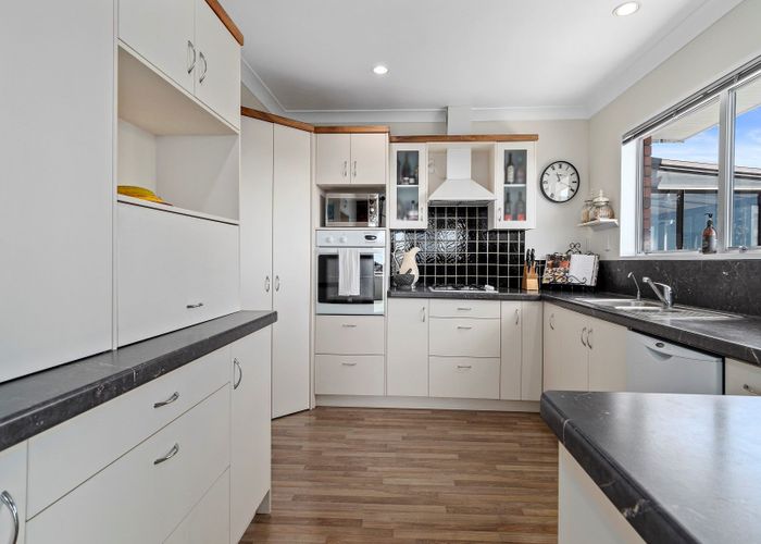  at 42 Whitaker Street, Otumoetai, Tauranga