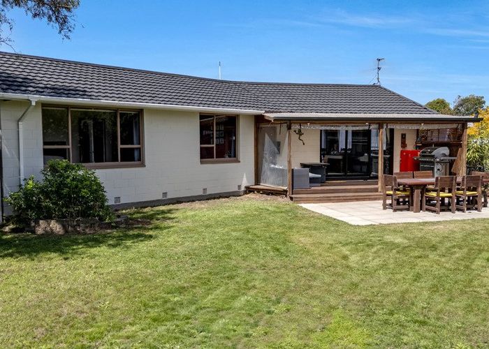 at 10 Jade Place, Parklands, Christchurch