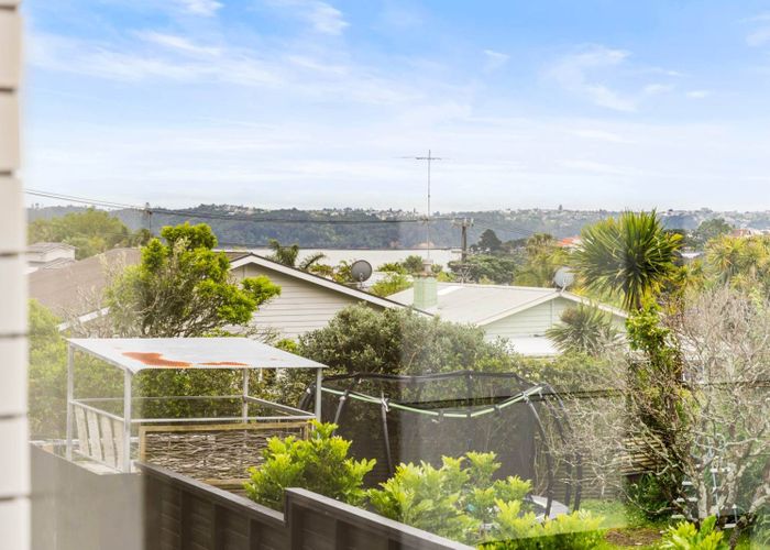  at 27C Larchwood Avenue, Westmere, Auckland City, Auckland