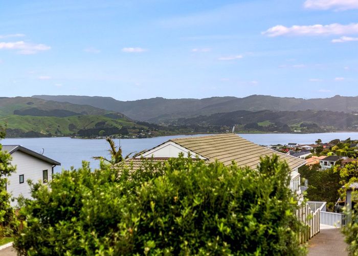  at 129 Kahu Road, Paremata, Porirua, Wellington